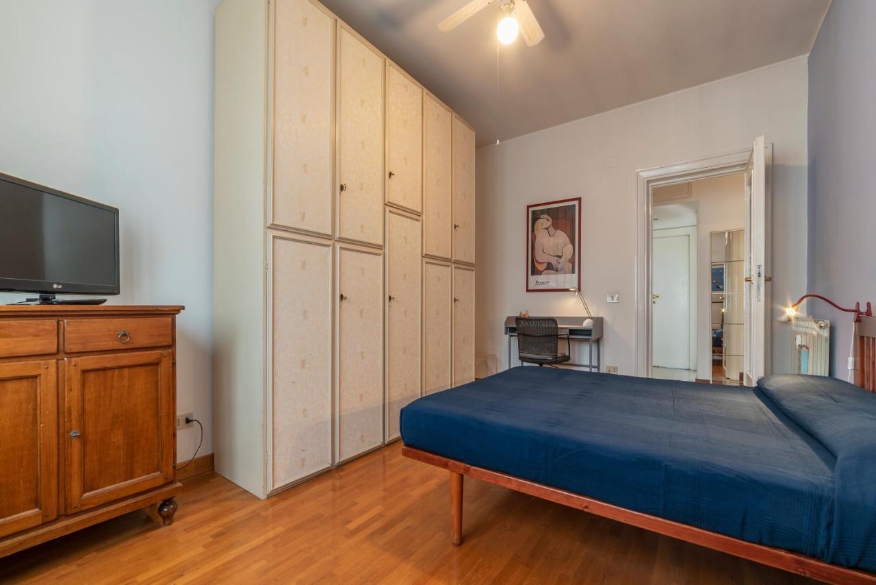 Roomy And Bright Apartment With Terrace 로마 외부 사진